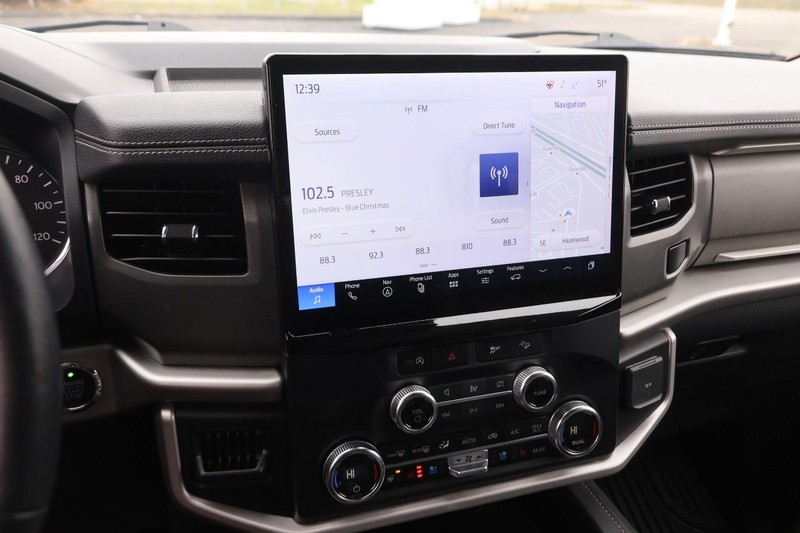 Ford Expedition Vehicle Image 18