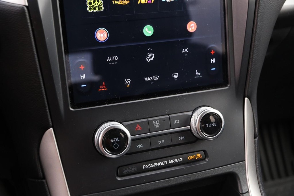 Ford Edge Vehicle Image 17