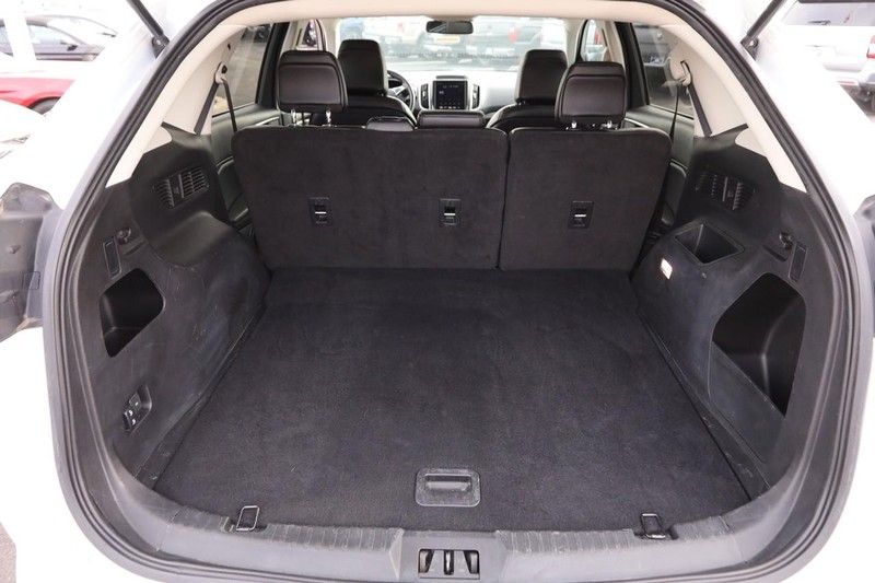 Ford Edge Vehicle Image 07