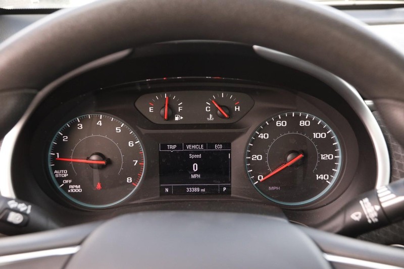 Chevrolet Malibu Vehicle Image 13