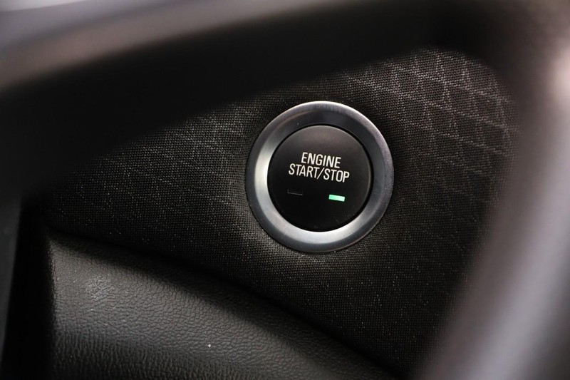 Chevrolet Malibu Vehicle Image 14