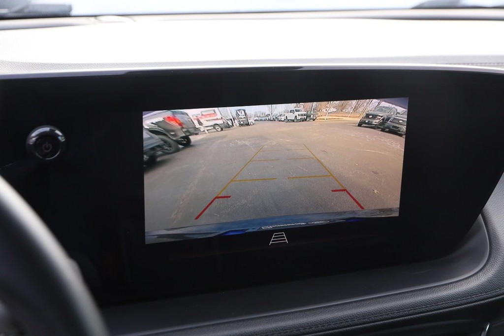 Buick Encore GX Vehicle Image 15