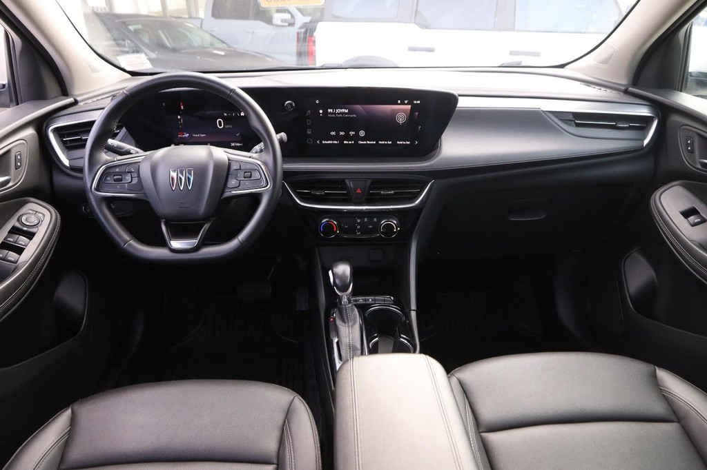 Buick Encore GX Vehicle Image 19