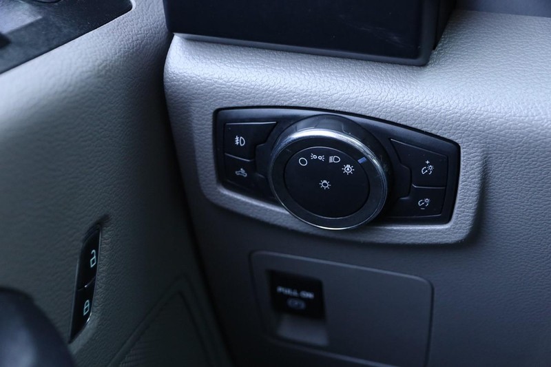 Ford F-150 Vehicle Image 18