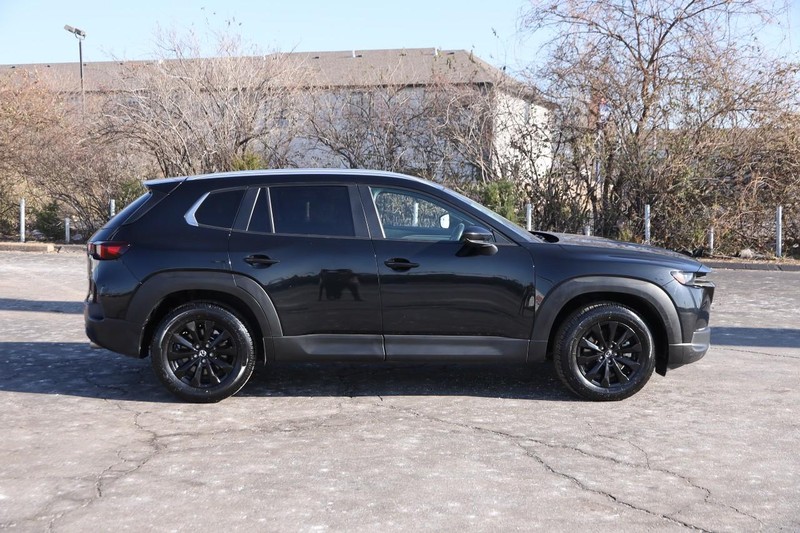 Mazda CX-50 Vehicle Image 05