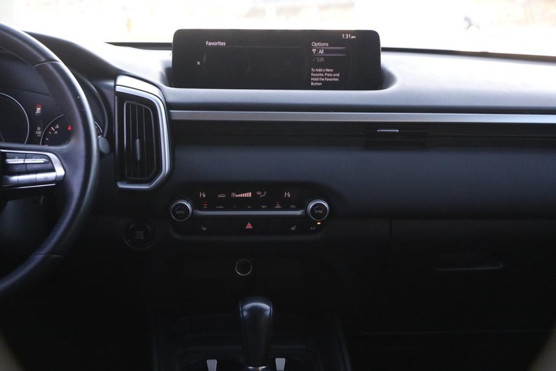 Mazda CX-50 Vehicle Image 23