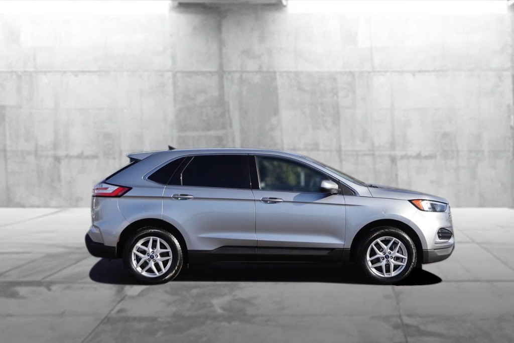 Ford Edge Vehicle Image 05