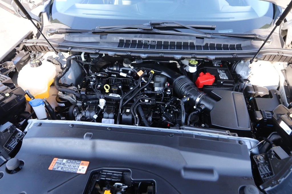 Ford Edge Vehicle Image 25