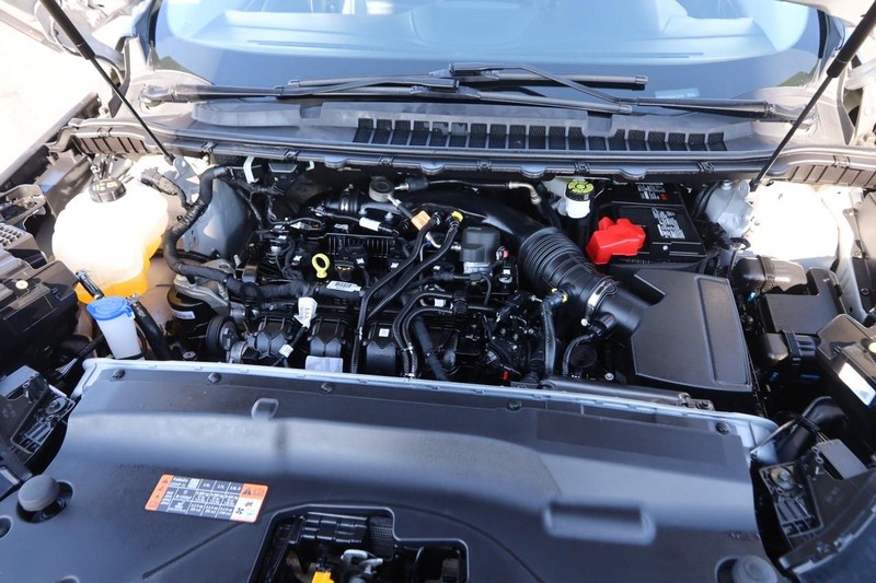 Ford Edge Vehicle Image 25