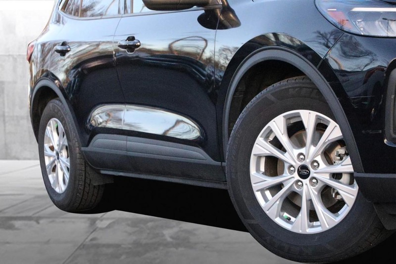 Ford Escape Vehicle Image 03