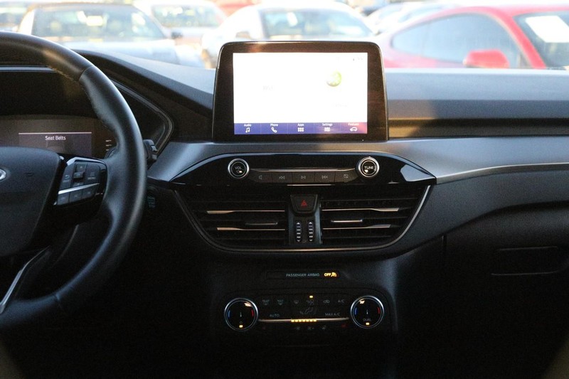 Ford Escape Vehicle Image 22