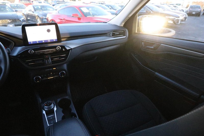 Ford Escape Vehicle Image 23