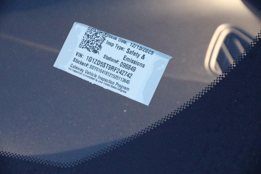 Chevrolet Malibu Vehicle Image 27