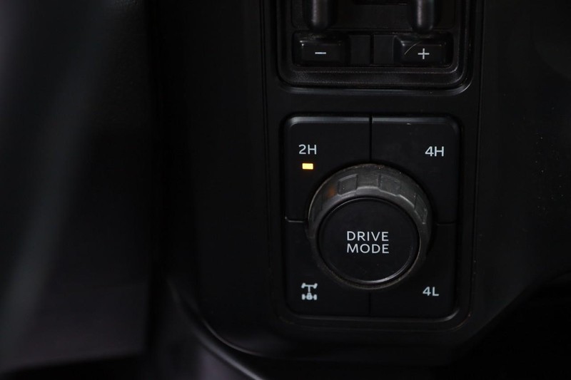 Ford Super Duty F-350 SRW Vehicle Image 19