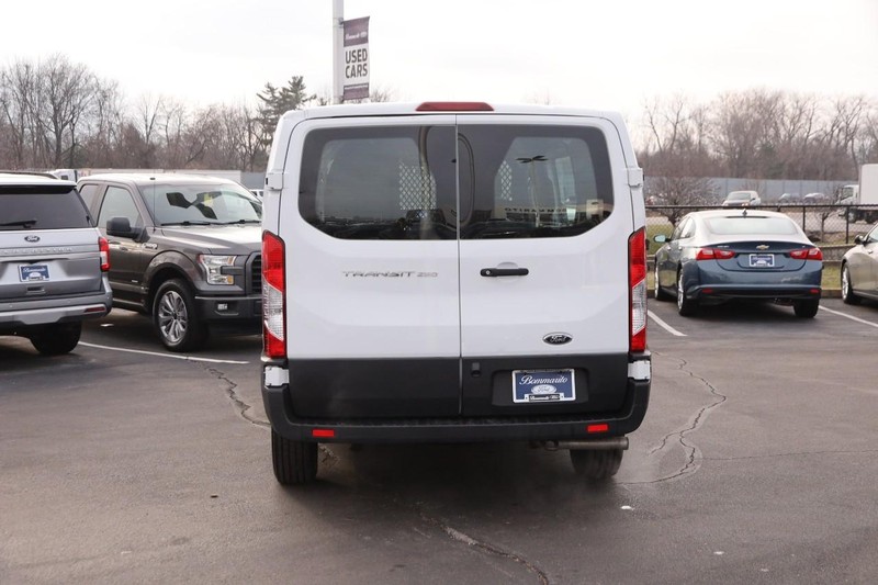 Ford Transit Cargo Van Vehicle Full-screen Gallery Image 6