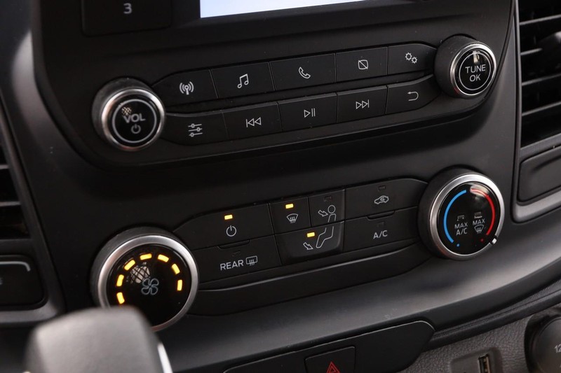 Ford Transit Cargo Van Vehicle Full-screen Gallery Image 15