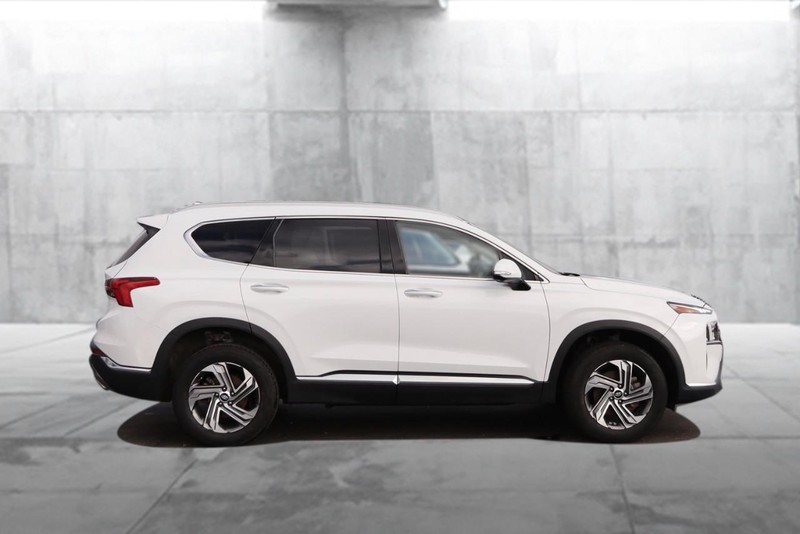 Hyundai Santa Fe Vehicle Image 05