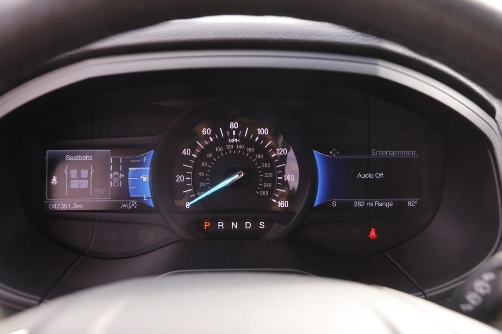 Ford Edge Vehicle Image 14