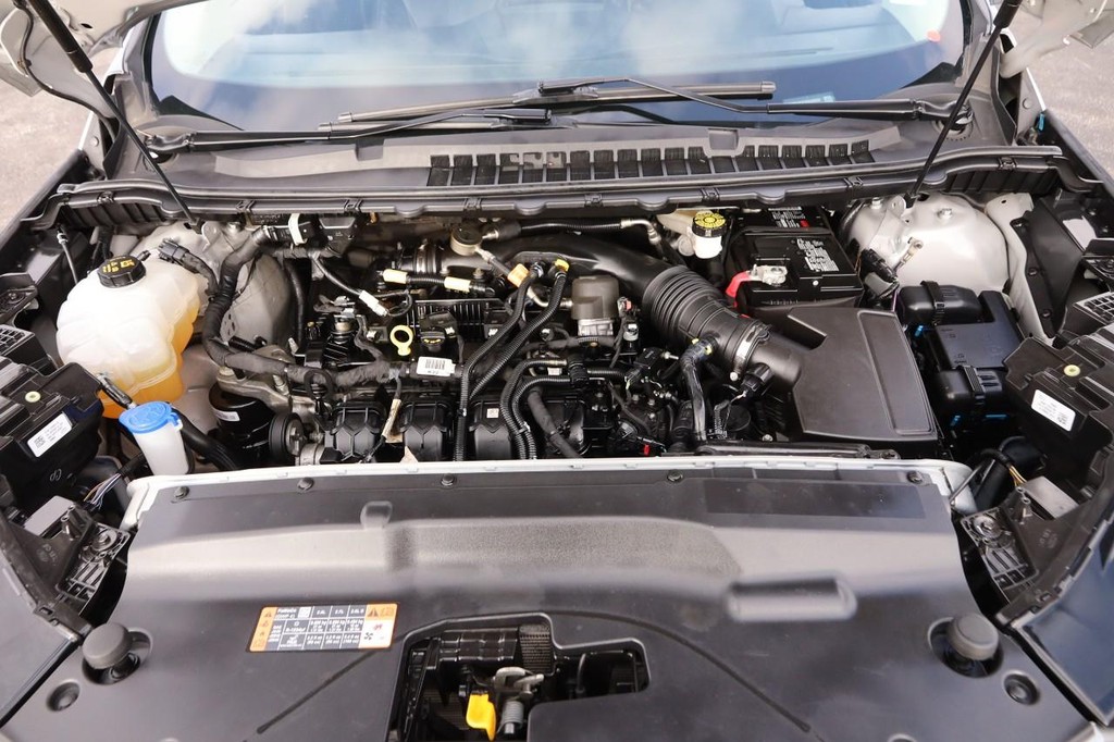 Ford Edge Vehicle Image 26