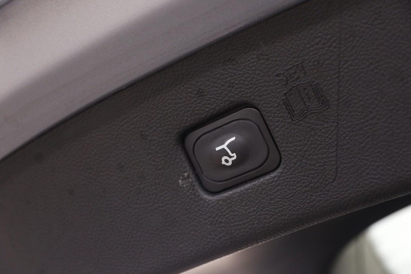 Ford Edge Vehicle Image 08