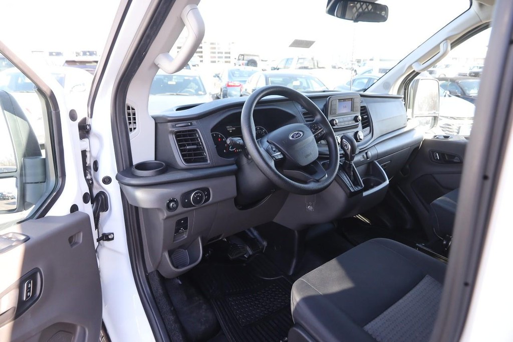 Ford Transit Cargo Van Vehicle Image 09