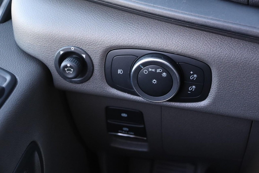 Ford Transit Cargo Van Vehicle Image 17