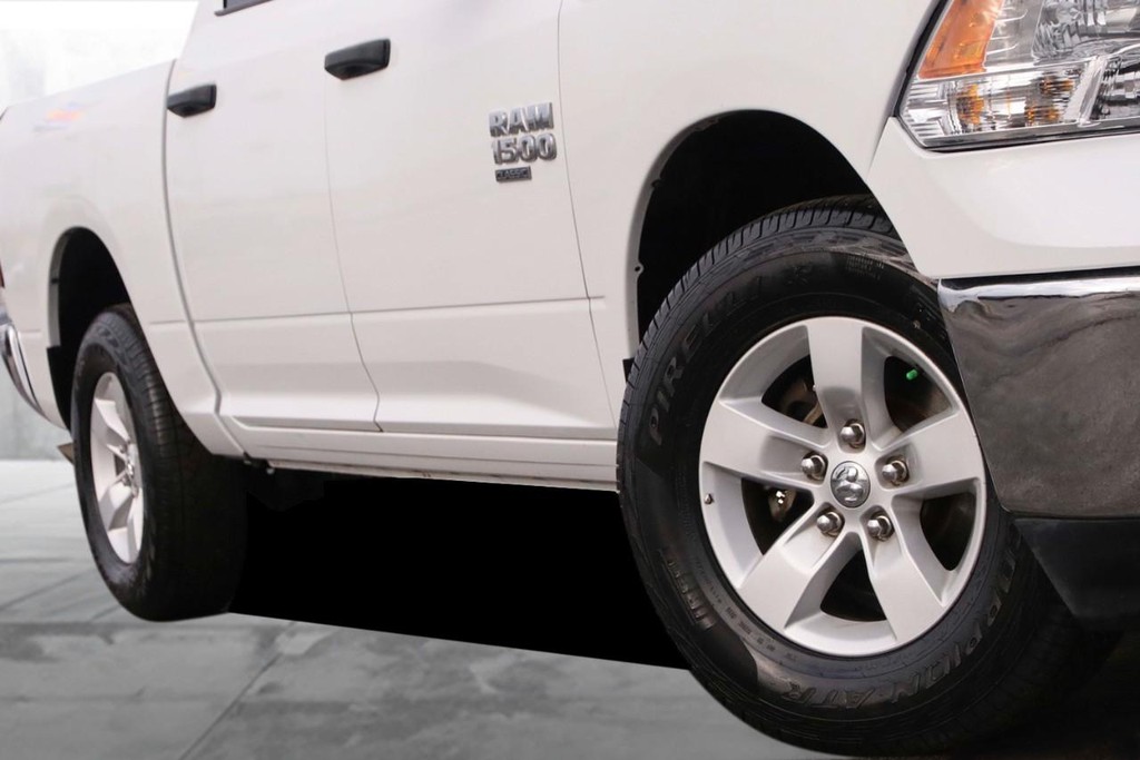 Ram 1500 Classic Vehicle Image 03