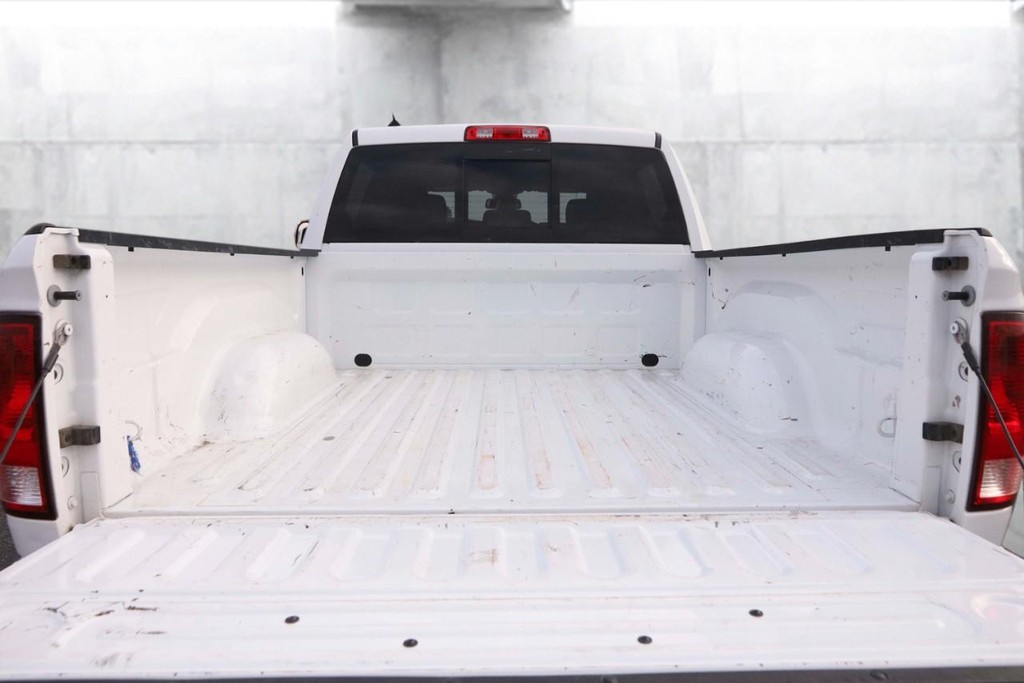 Ram 1500 Classic Vehicle Image 07