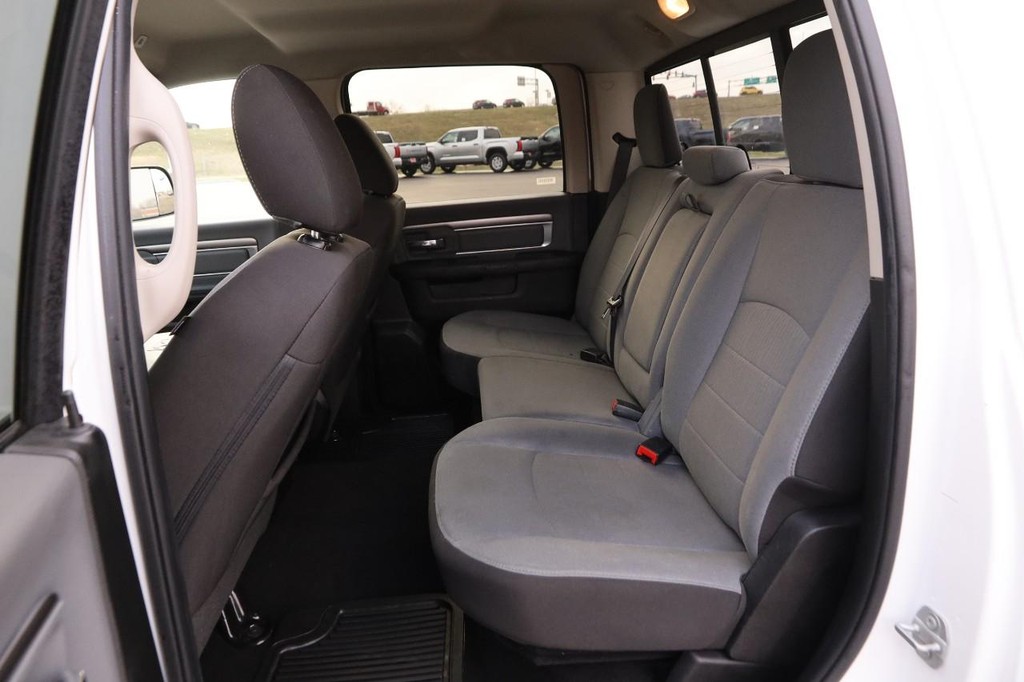 Ram 1500 Classic Vehicle Image 09