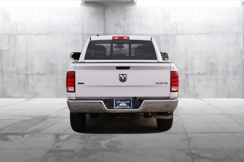 Ram 1500 Classic Vehicle Image 06