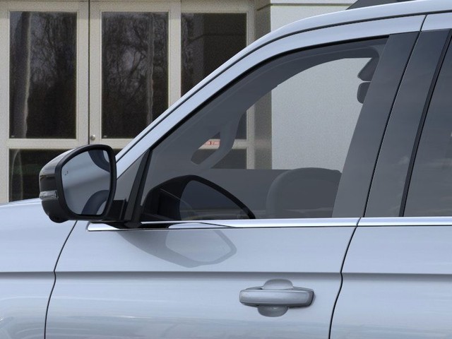 Ford Expedition Max Vehicle Image 20