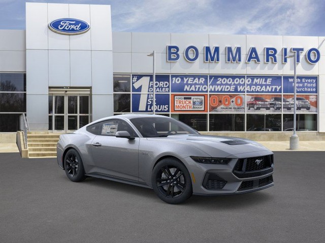 Ford Mustang Vehicle Image 07