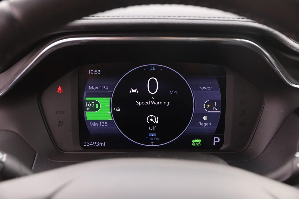 Chevrolet Bolt EUV Vehicle Image 13