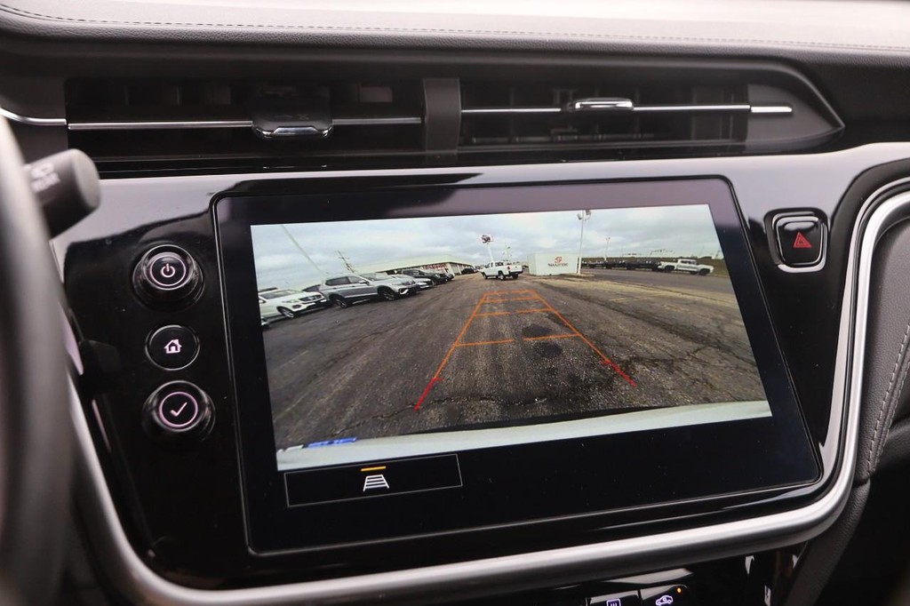 Chevrolet Bolt EUV Vehicle Image 16