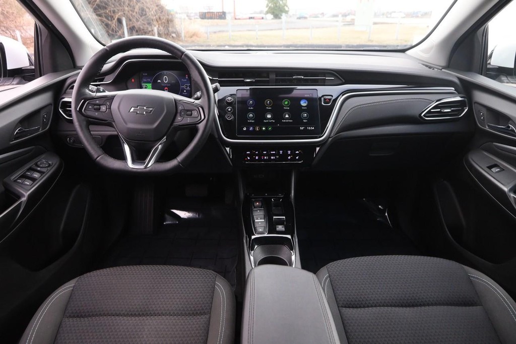 Chevrolet Bolt EUV Vehicle Image 19