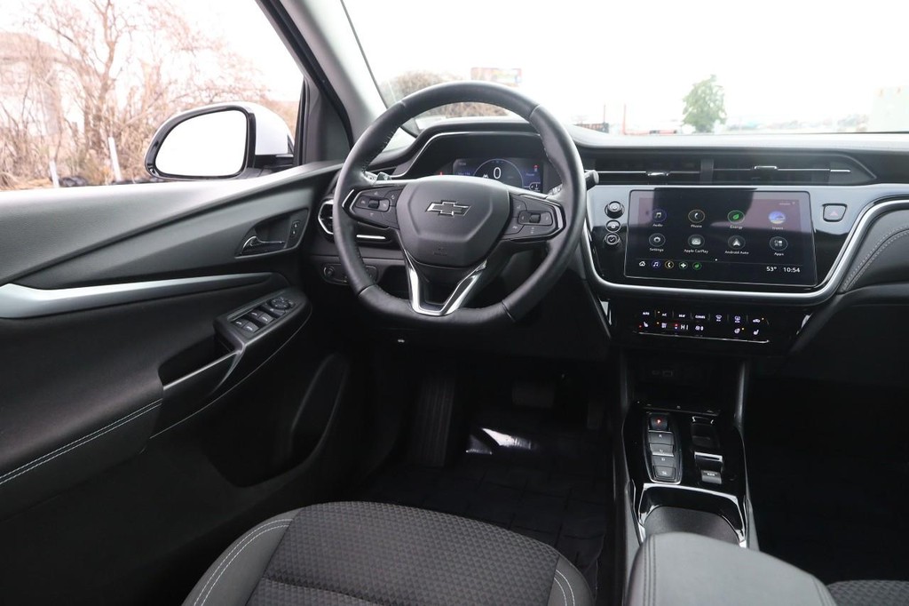 Chevrolet Bolt EUV Vehicle Image 20