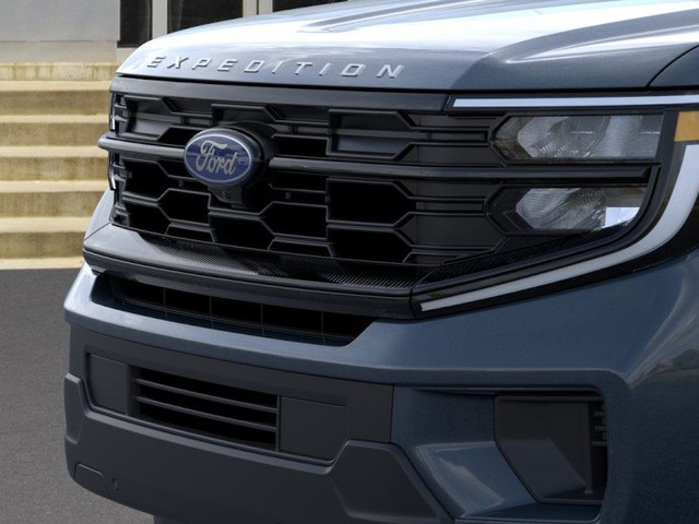 Ford Expedition Vehicle Image 17
