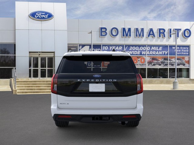 Ford Expedition Vehicle Image 05