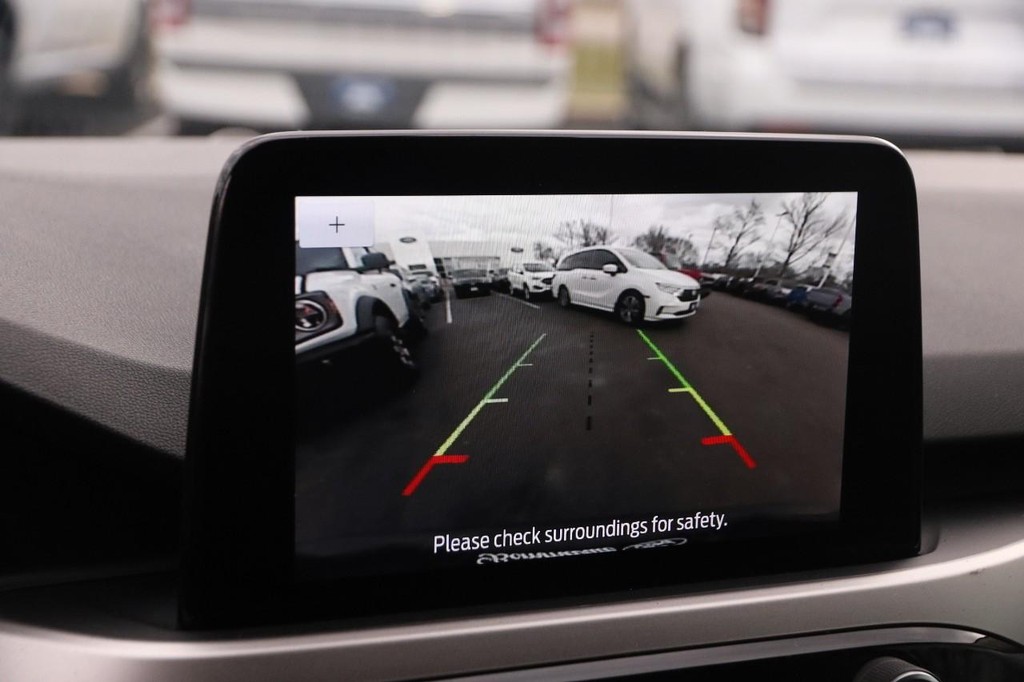 Ford Escape Vehicle Image 16