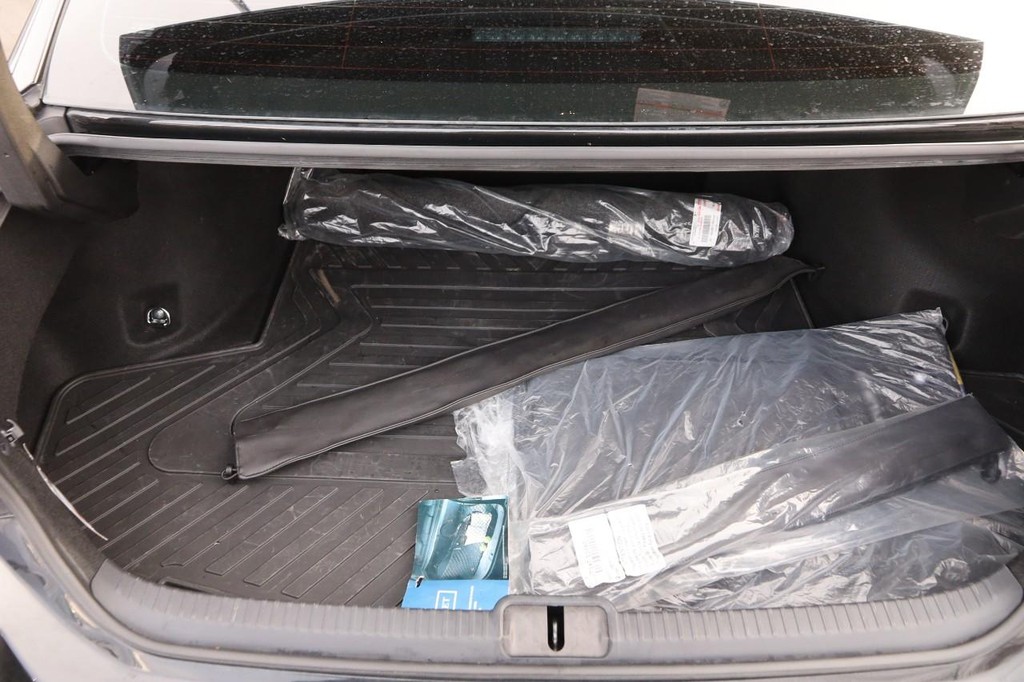 Lexus ES Vehicle Image 07