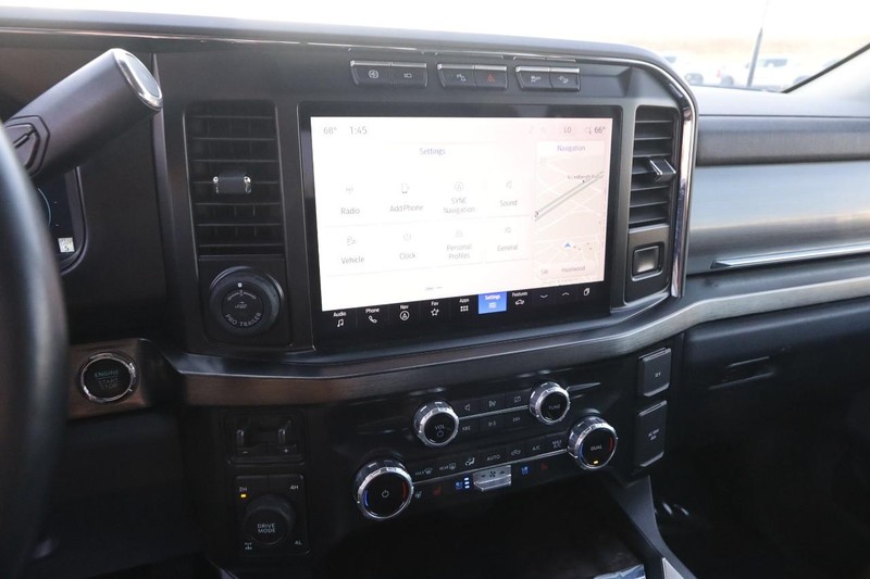 Ford Super Duty F-350 SRW Vehicle Image 17