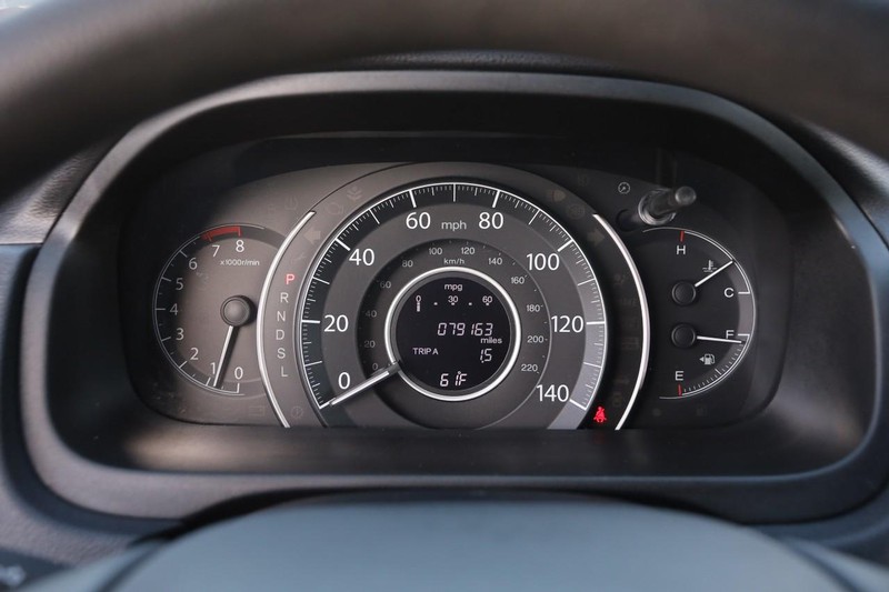 Honda CR-V Vehicle Image 14