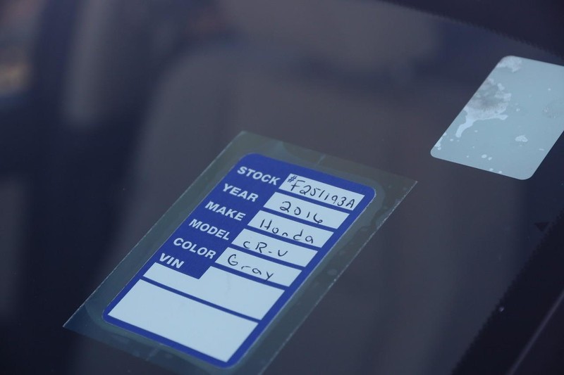 Honda CR-V Vehicle Image 29