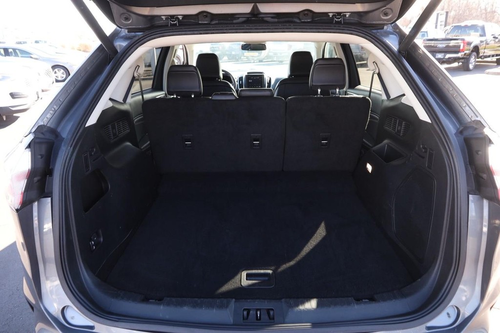 Ford Edge Vehicle Image 07