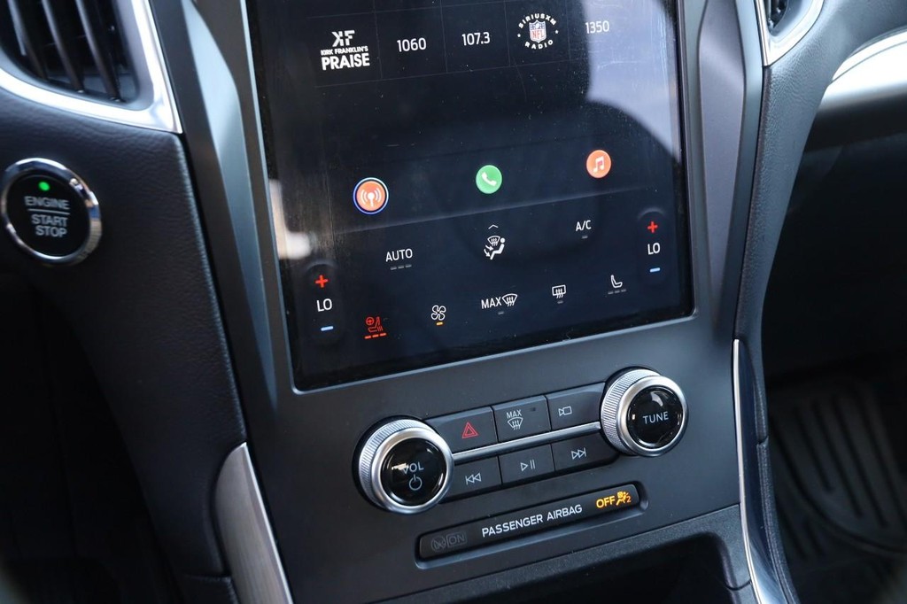 Ford Edge Vehicle Image 18