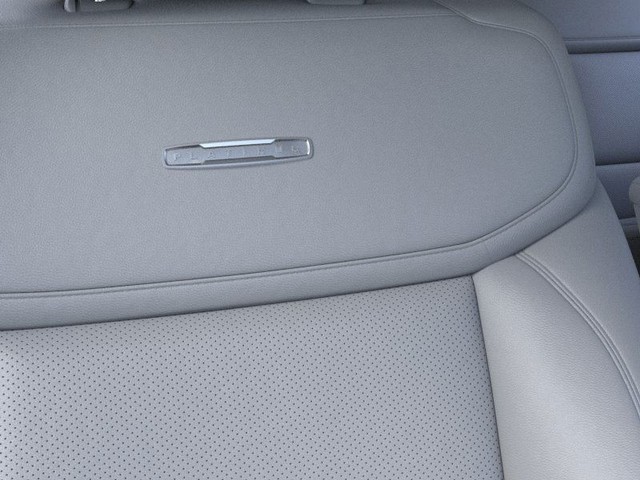 Ford Expedition Vehicle Image 16