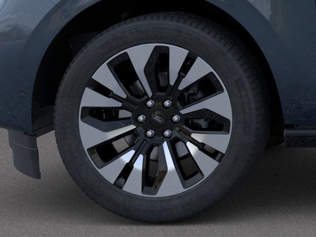 Ford Expedition Vehicle Image 19