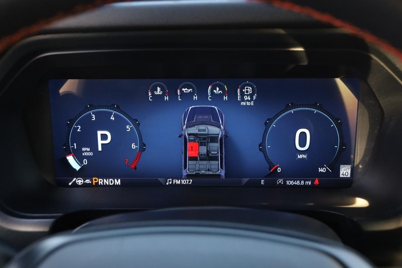 Ford F-150 Vehicle Full-screen Gallery Image 14