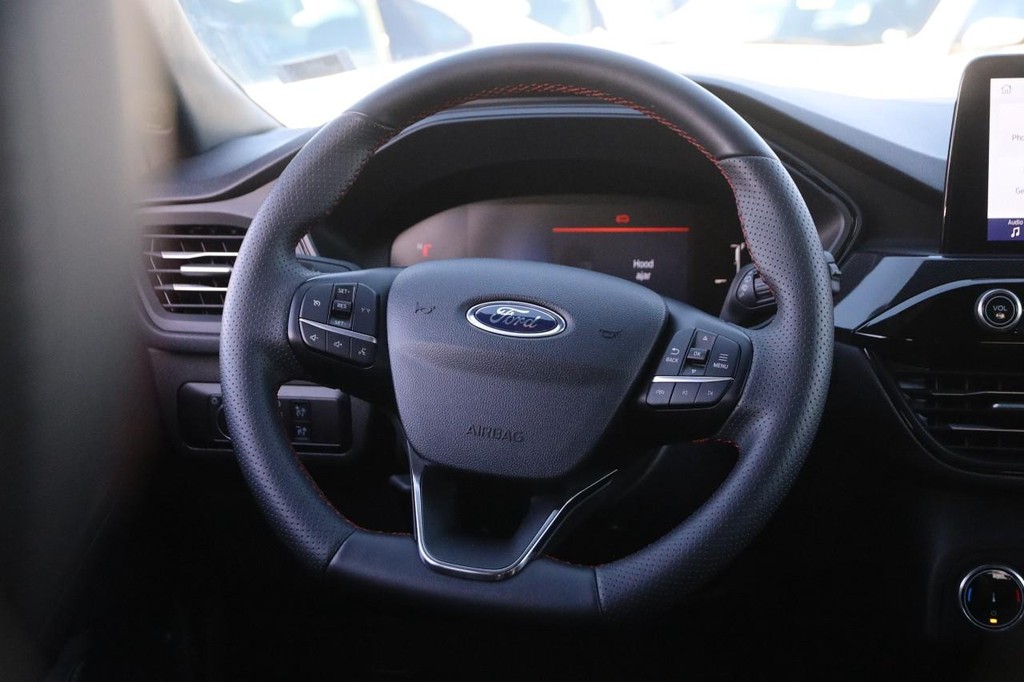 Ford Escape Vehicle Image 22