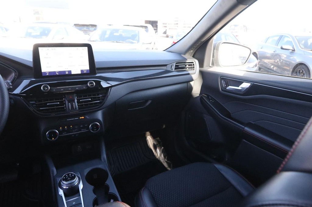 Ford Escape Vehicle Image 24